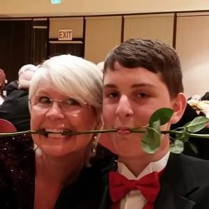 Meet your Posher, Cindy